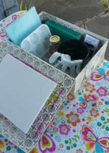 Supplies and easel to borrow for the Alla Prima Workshop.